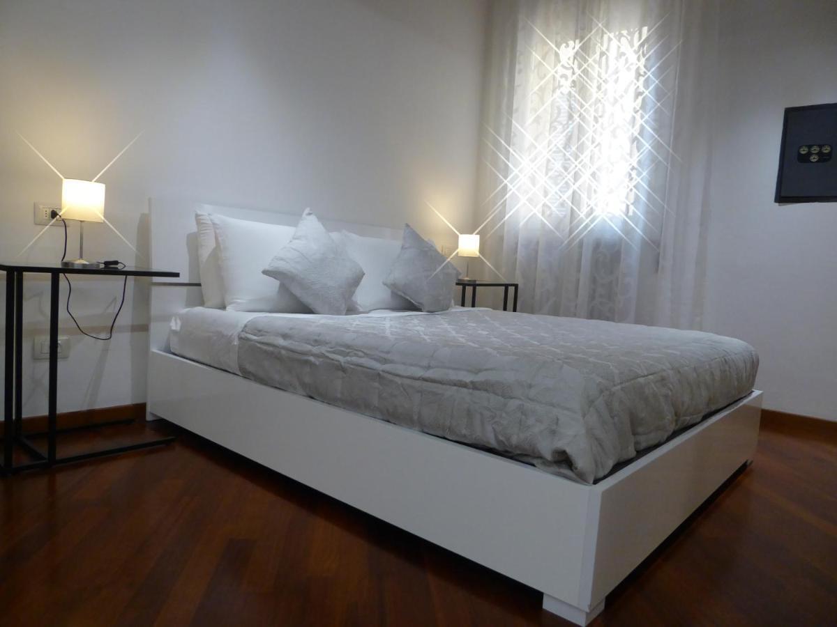 Giudei House Suite Μπολόνια Εξωτερικό φωτογραφία