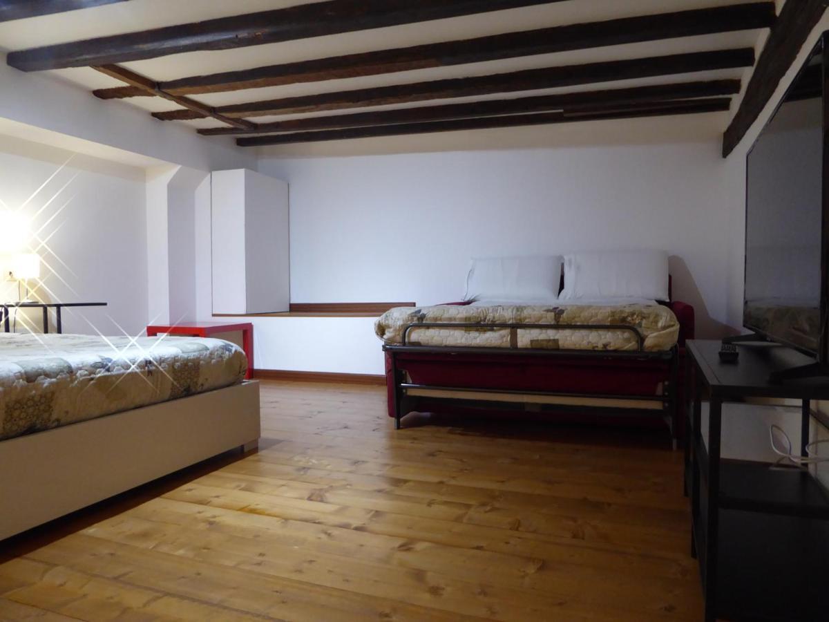 Giudei House Suite Μπολόνια Εξωτερικό φωτογραφία